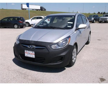 2012 Hyundai Accent  SE