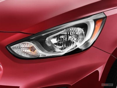 2013 Hyundai Accent  GLS