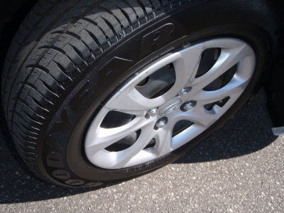 2012 Hyundai Accent  GLS