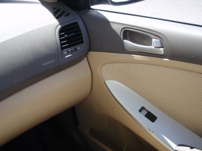 2012 Hyundai Accent  GLS