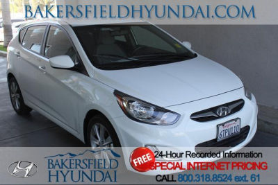 2012 Hyundai Accent  SE