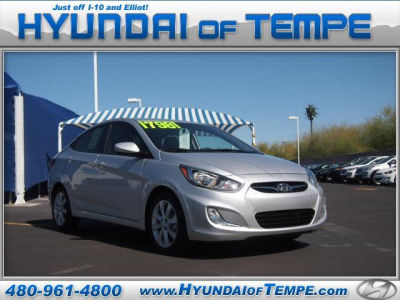 2012 Hyundai Accent  GLS