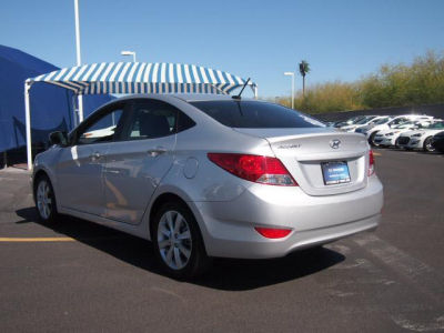2012 Hyundai Accent  GLS