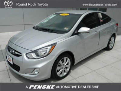 2012 Hyundai Accent  GLS
