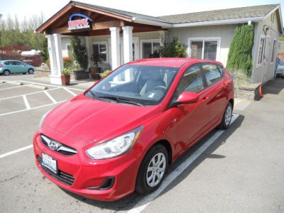 2012 Hyundai Accent  GS