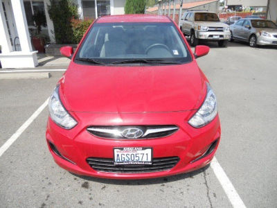 2012 Hyundai Accent  GS