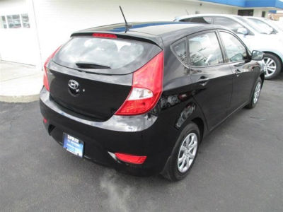 2012 Hyundai Accent  GS