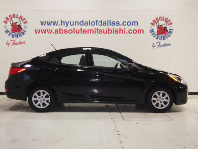 2012 Hyundai Accent  GLS
