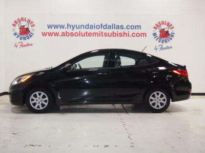 2012 Hyundai Accent  GLS