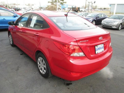 2012 Hyundai Accent  GLS