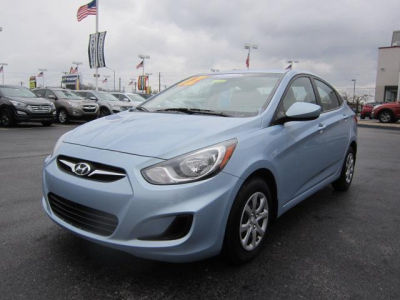2012 Hyundai Accent  GLS