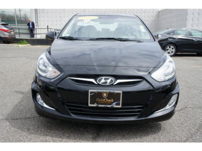 2012 Hyundai Accent  GLS