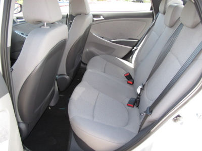 2013 Hyundai Accent  GLS