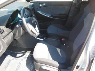 2013 Hyundai Accent