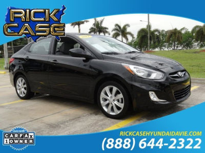 2012 Hyundai Accent  GLS