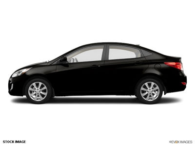 2013 Hyundai Accent  GLS