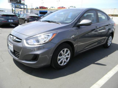 2013 Hyundai Accent GLS