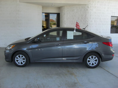 2012 Hyundai Accent  GLS