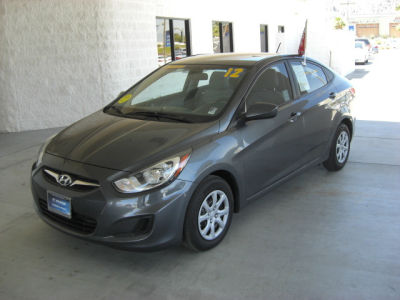 2012 Hyundai Accent GLS