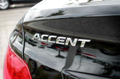 2012 Hyundai Accent GLS