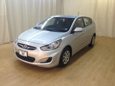 2013 Hyundai Accent GS