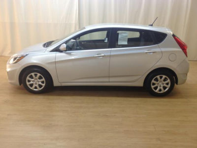 2013 Hyundai Accent GS