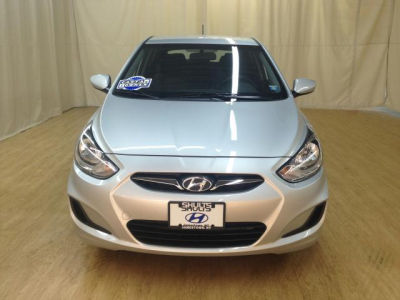 2013 Hyundai Accent GS