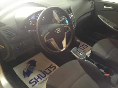 2013 Hyundai Accent GS