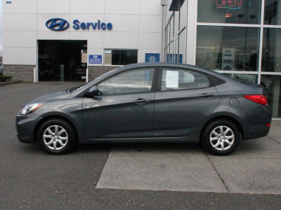 2012 Hyundai Accent GLS