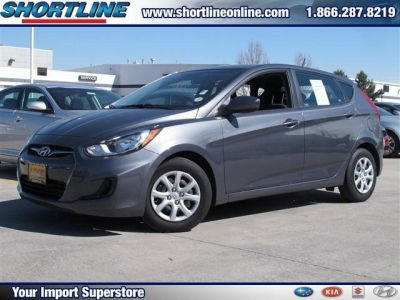 2012 Hyundai Accent  SE