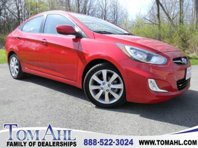 2012 Hyundai Accent  GLS
