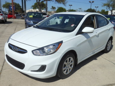 2013 Hyundai Accent  GLS
