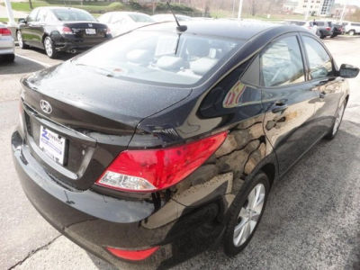 2012 Hyundai Accent  GLS