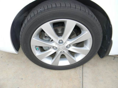 2012 Hyundai Accent  SE