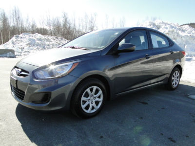 2012 Hyundai Accent GLS
