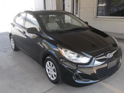 2012 Hyundai Accent  GLS