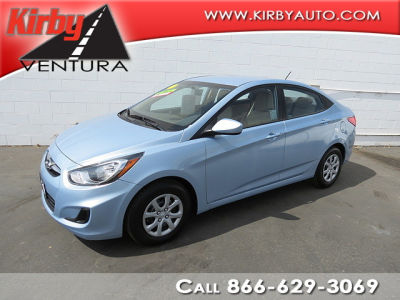 2012 Hyundai Accent  GLS