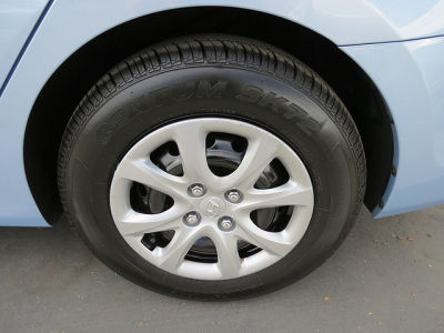 2012 Hyundai Accent  GLS