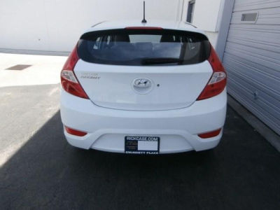 2012 Hyundai Accent SE