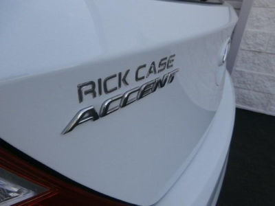 2012 Hyundai Accent SE