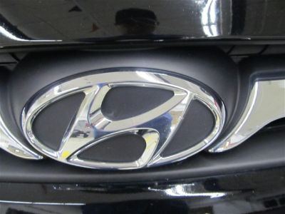 2012 Hyundai Accent  GS