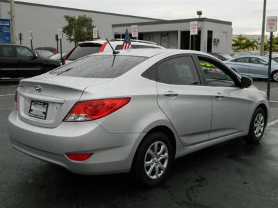 2013 Hyundai Accent  GLS