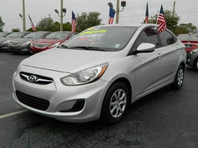 2013 Hyundai Accent  GLS