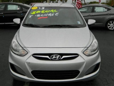 2013 Hyundai Accent  GLS