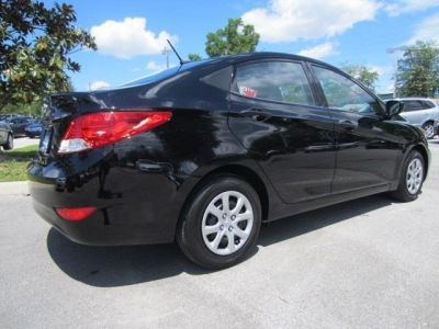 2012 Hyundai Accent  GLS