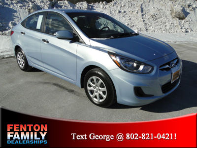 2012 Hyundai Accent  GLS