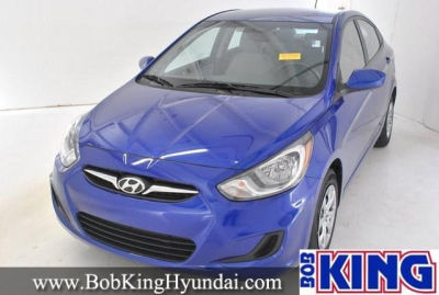 2012 Hyundai Accent  GLS