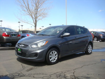 2012 Hyundai Accent  GS