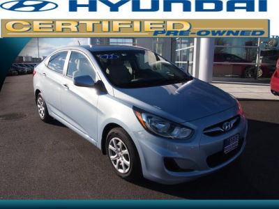 2012 Hyundai Accent  GLS