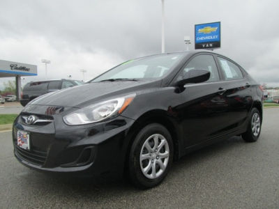 2012 Hyundai Accent  GLS